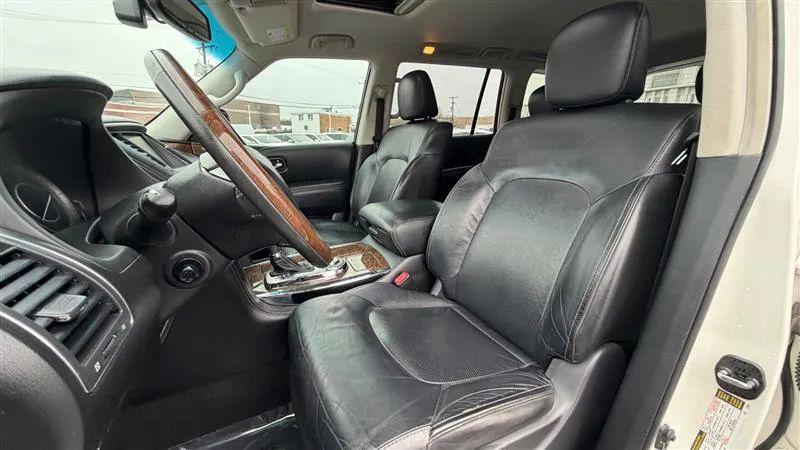 2016 INFINITI QX80 Base