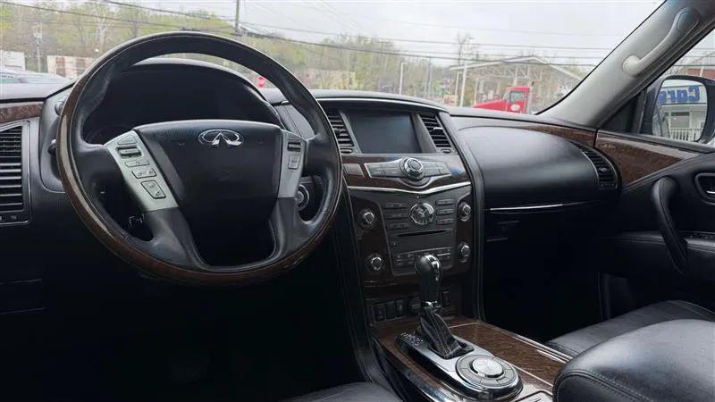 2016 INFINITI QX80 Base
