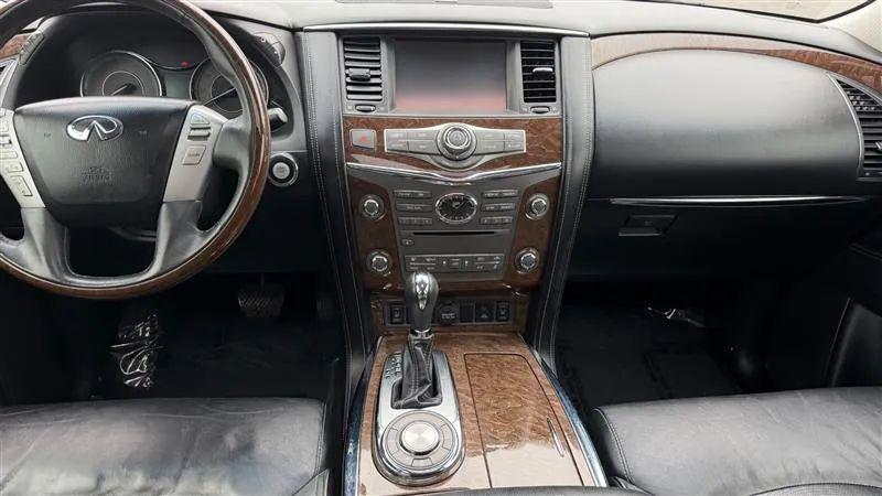 2016 INFINITI QX80 Base