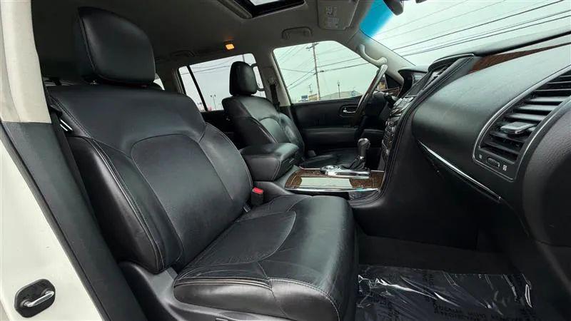 2016 INFINITI QX80 Base