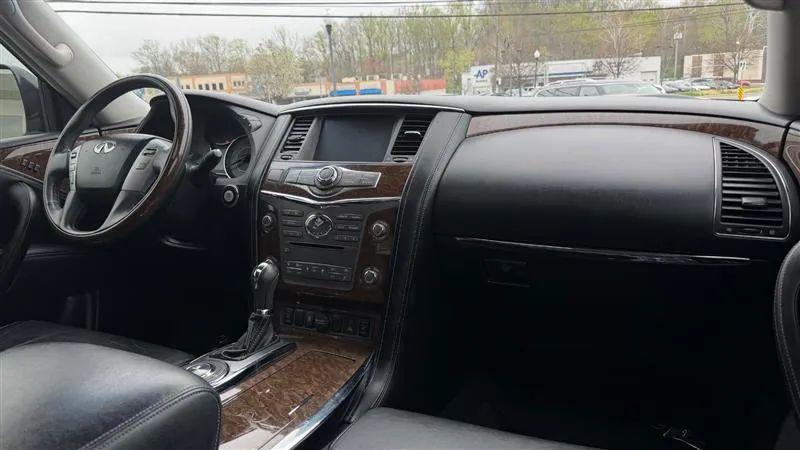 2016 INFINITI QX80 Base
