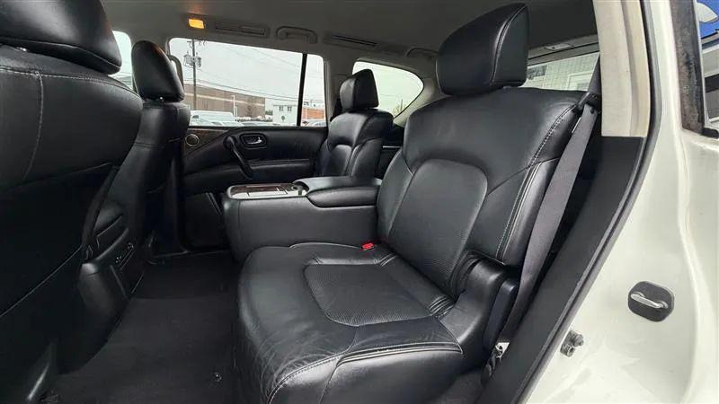 2016 INFINITI QX80 Base