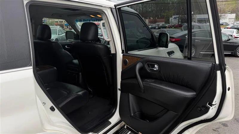 2016 INFINITI QX80 Base