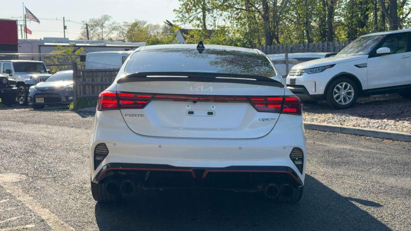 2023 Kia Forte GT Manual