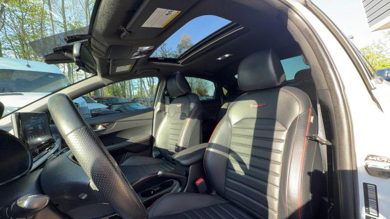 2023 Kia Forte GT Manual