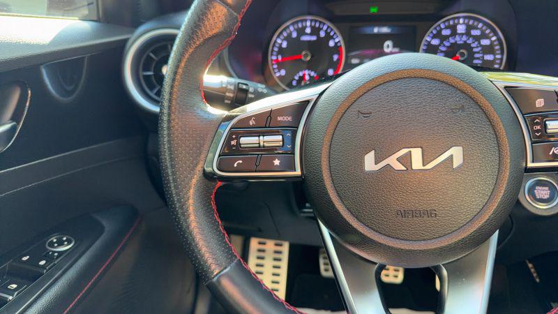 2023 Kia Forte GT Manual
