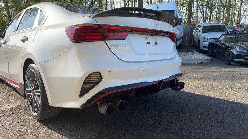 2023 Kia Forte GT Manual
