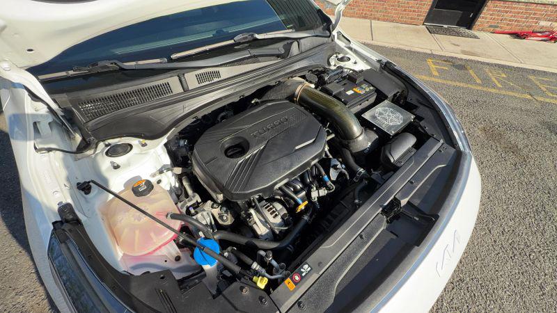 2023 Kia Forte GT Manual