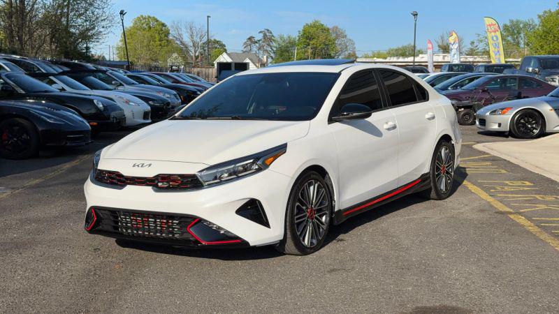 2023 Kia Forte GT Manual