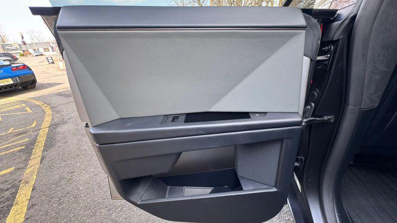 2024 Tesla Cybertruck All-Wheel Drive