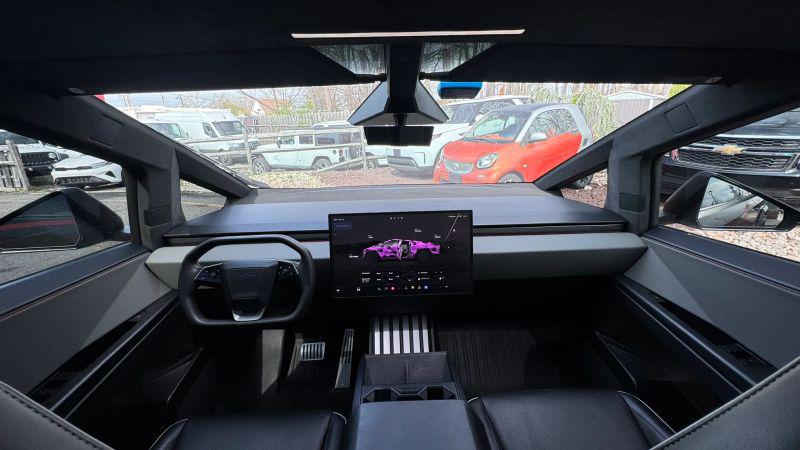 2024 Tesla Cybertruck All-Wheel Drive