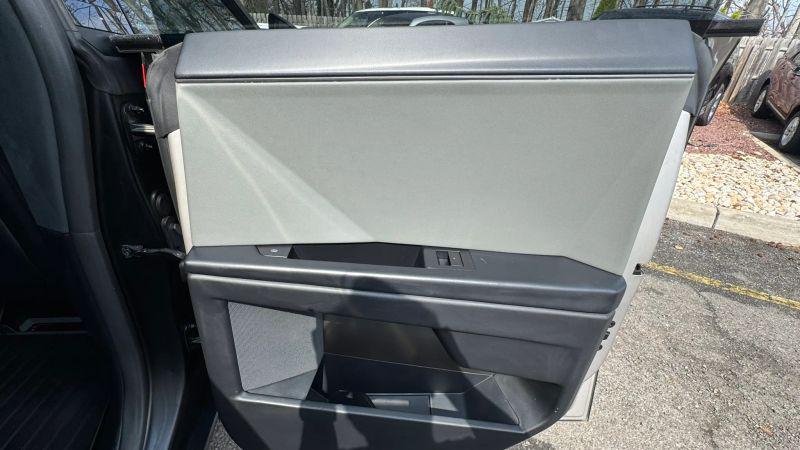 2024 Tesla Cybertruck All-Wheel Drive
