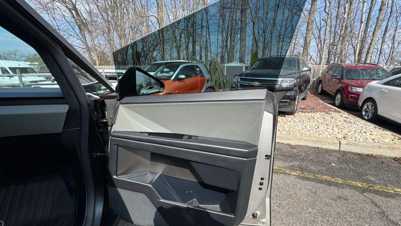 2024 Tesla Cybertruck All-Wheel Drive