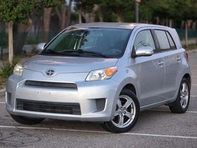 2010 Scion xD Base