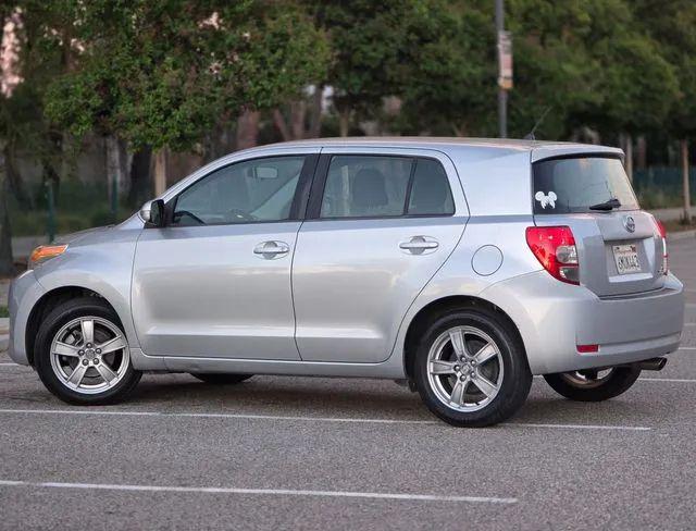 2010 Scion xD Base