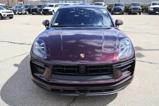2023 Porsche Macan T