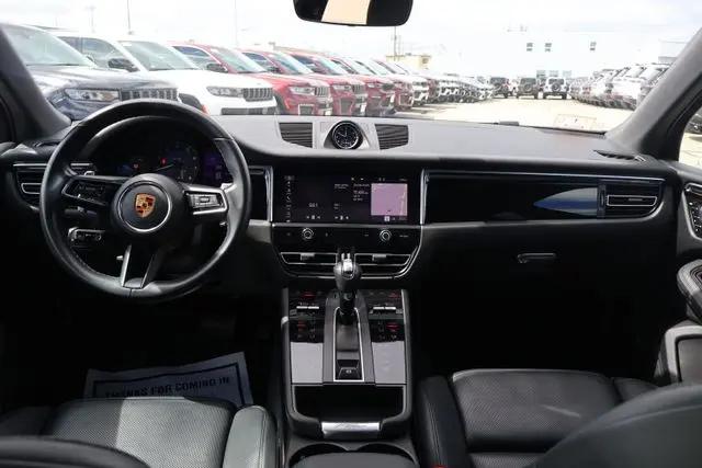 2023 Porsche Macan T