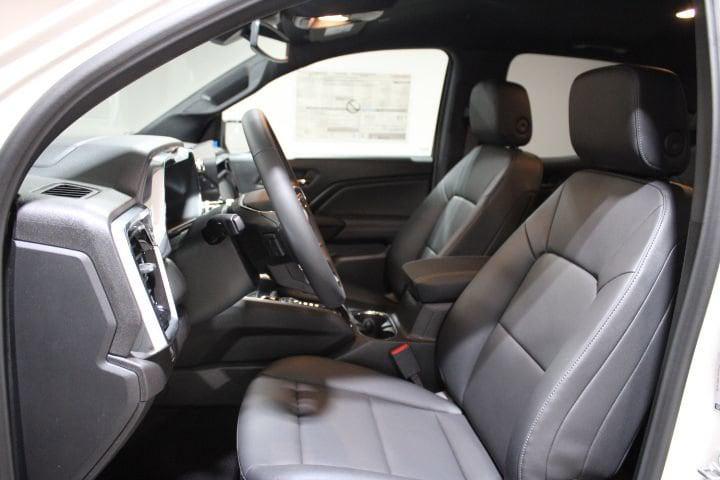 2026 GMC Canyon Elevation, 4WD