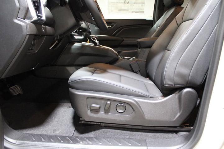 2026 GMC Canyon Elevation, 4WD