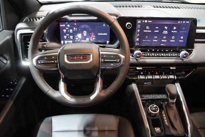 2026 GMC Canyon Elevation, 4WD
