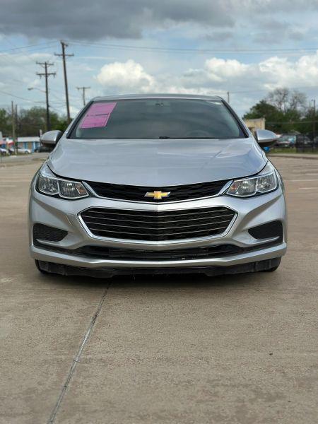 2018 Chevrolet Cruze LS Auto