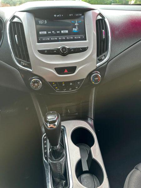 2018 Chevrolet Cruze LS Auto