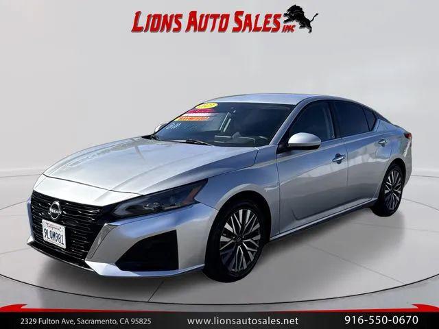 2023 Nissan Altima SV FWD