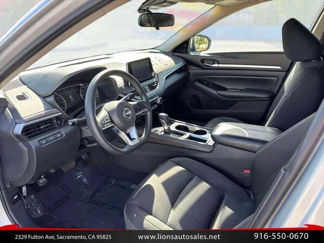 2023 Nissan Altima SV FWD