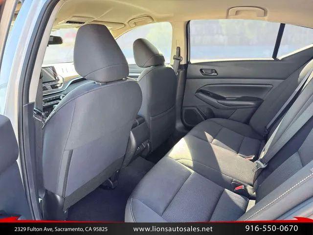 2023 Nissan Altima SV FWD