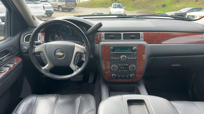 2014 Chevrolet Suburban LT