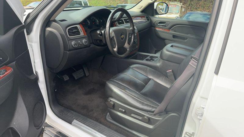 2014 Chevrolet Suburban LT