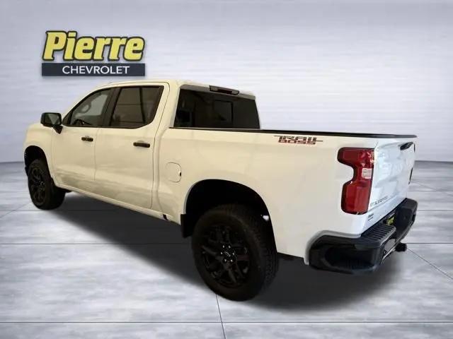 2026 Chevrolet Silverado 1500 4WD Crew Cab Short Bed LT Trail Boss