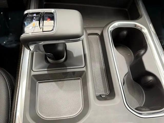 2026 Chevrolet Silverado 1500 4WD Crew Cab Short Bed LT Trail Boss