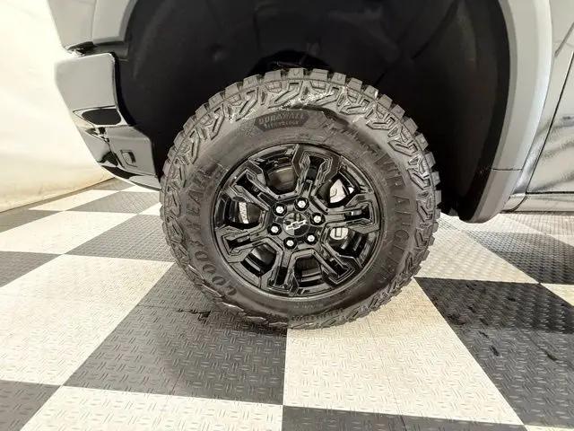 2026 Chevrolet Silverado 1500 4WD Crew Cab Short Bed ZR2