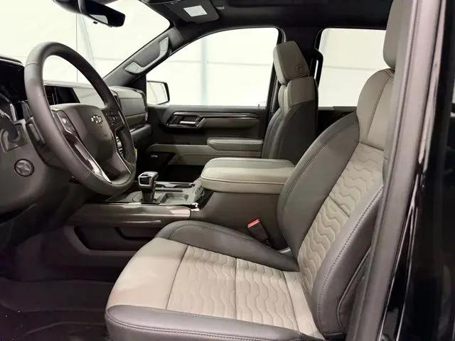 2026 Chevrolet Silverado 1500 4WD Crew Cab Short Bed ZR2