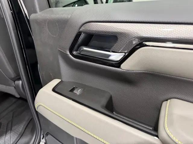 2026 Chevrolet Silverado 1500 4WD Crew Cab Short Bed ZR2