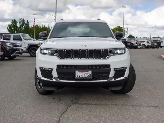 2025 Jeep Grand Cherokee L Limited 4x4