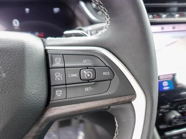 2025 Jeep Grand Cherokee L Limited 4x4