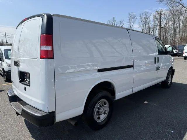 2021 Chevrolet Express Cargo Van RWD 3500 Extended Wheelbase WT
