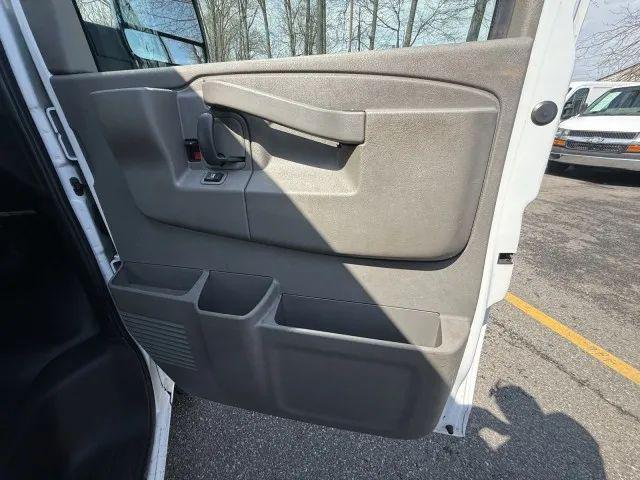 2021 Chevrolet Express Cargo Van RWD 3500 Extended Wheelbase WT
