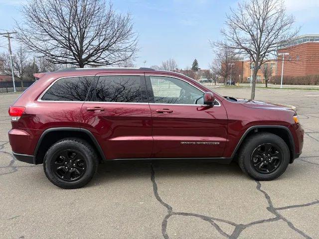 2017 Jeep Grand Cherokee Laredo 4x4