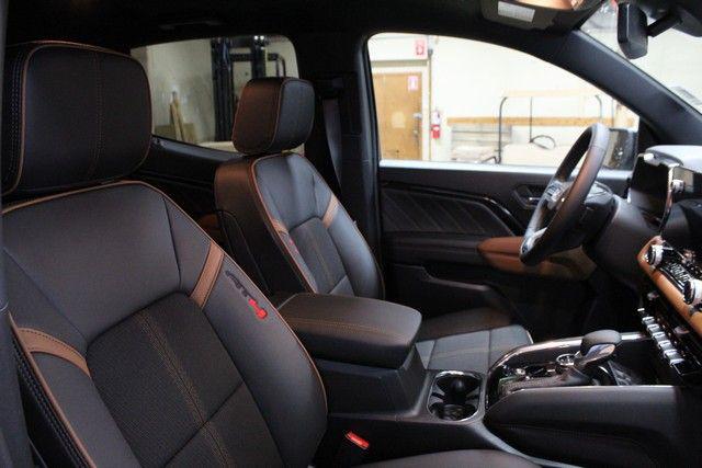 2026 GMC Canyon AT4, 4WD