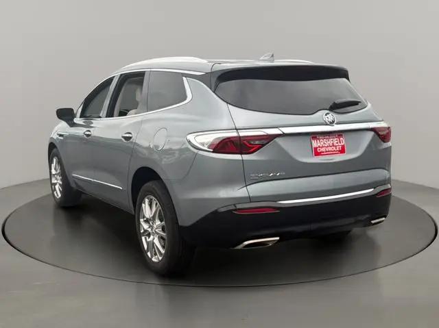2023 Buick Enclave Essence AWD
