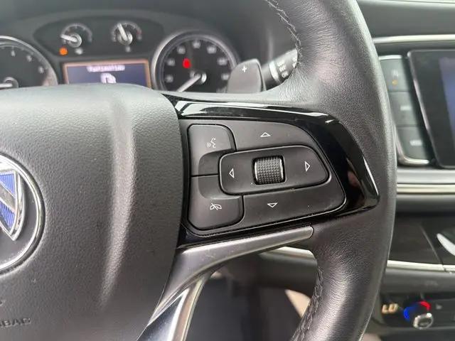 2023 Buick Enclave Essence AWD