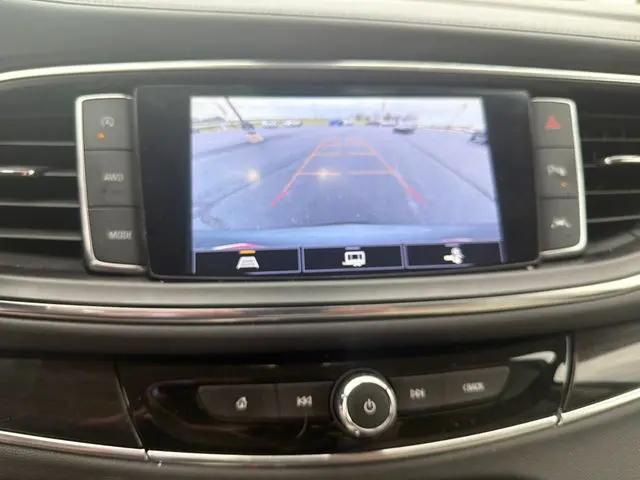 2023 Buick Enclave Essence AWD