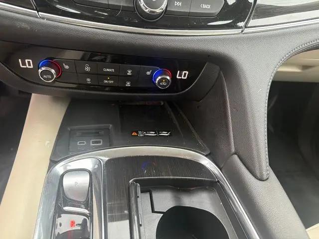 2023 Buick Enclave Essence AWD
