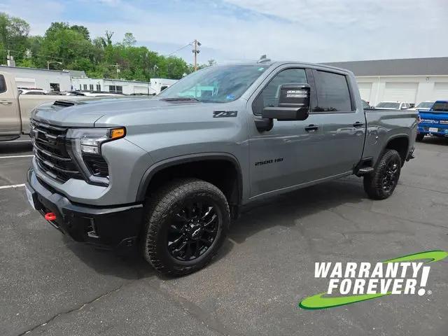 2026 Chevrolet Silverado 2500HD Crew Cab, Standard Bed, LTZ, 4WD