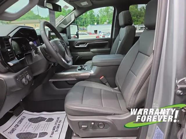 2026 Chevrolet Silverado 2500HD Crew Cab, Standard Bed, LTZ, 4WD