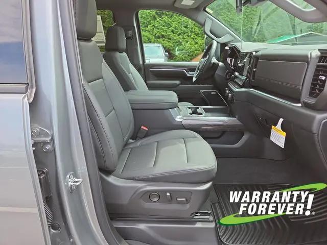2026 Chevrolet Silverado 2500HD Crew Cab, Standard Bed, LTZ, 4WD
