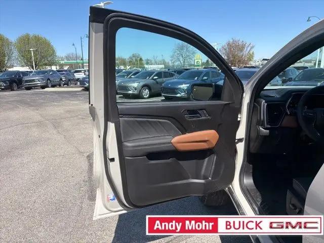 2026 GMC Canyon AT4, 4WD